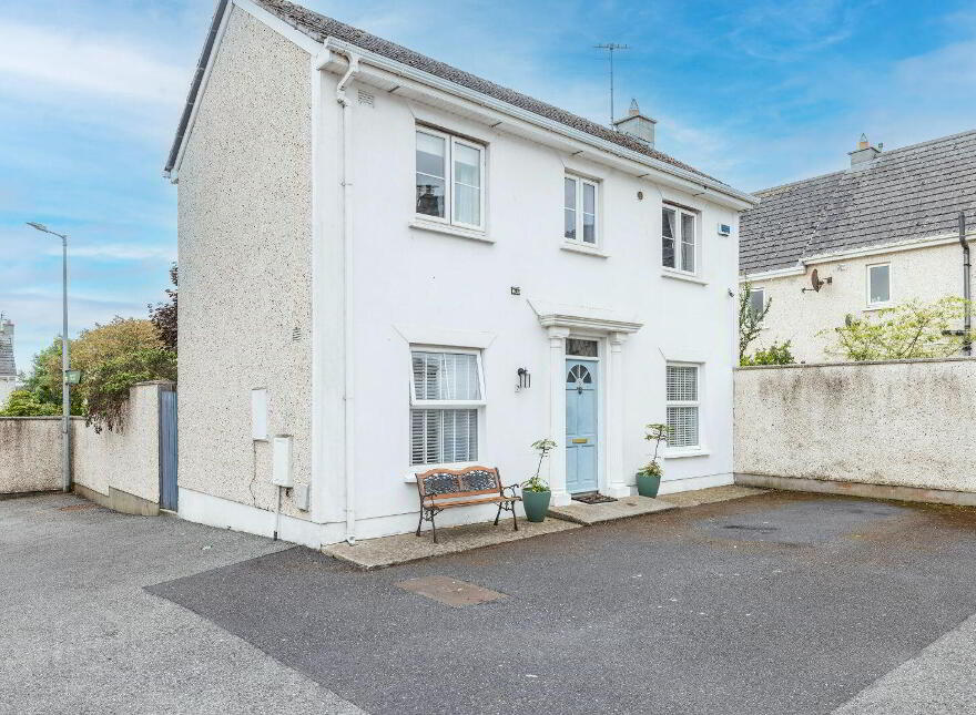 7 Bremore Castle, Balbriggan, K32E437 photo