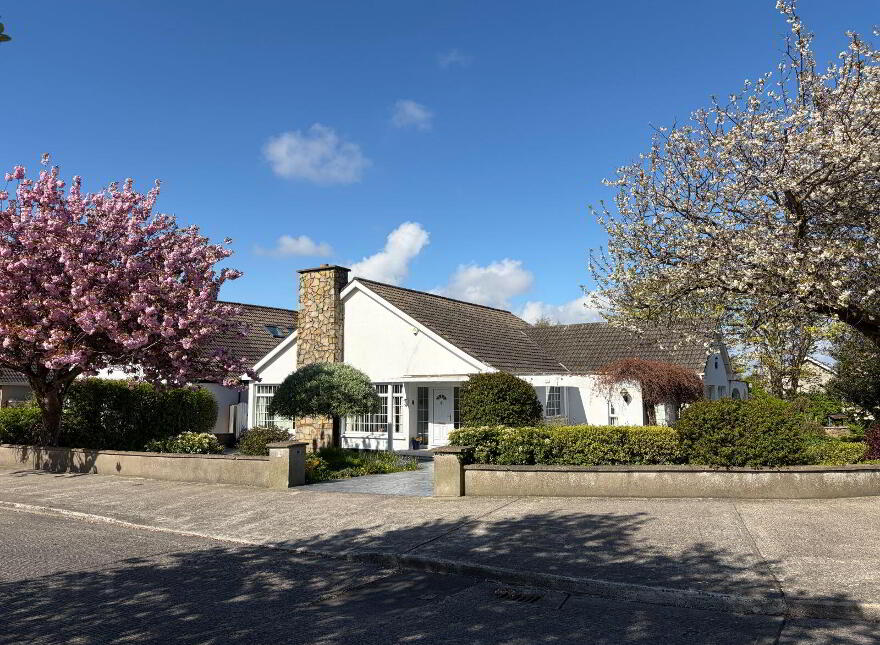 54 Carrickbrack Hill, Sutton, Sutton, D13Y9N7 photo