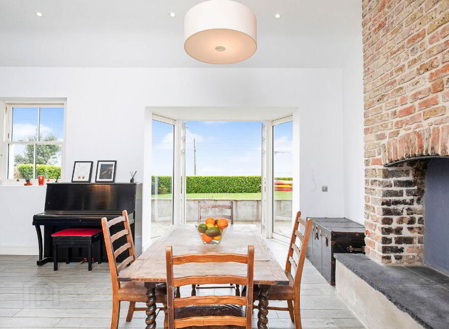 6 The Old Coastguard Station, Sutton Strand, Sutton, Sutton, D13YK28