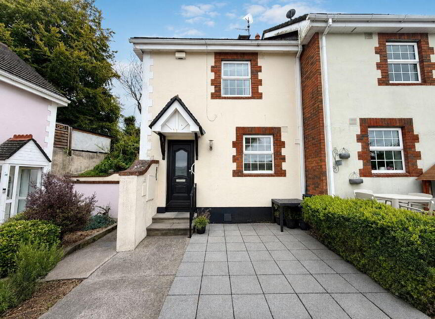 18 Crosstrees, Howth, Howth, D13KF24 photo