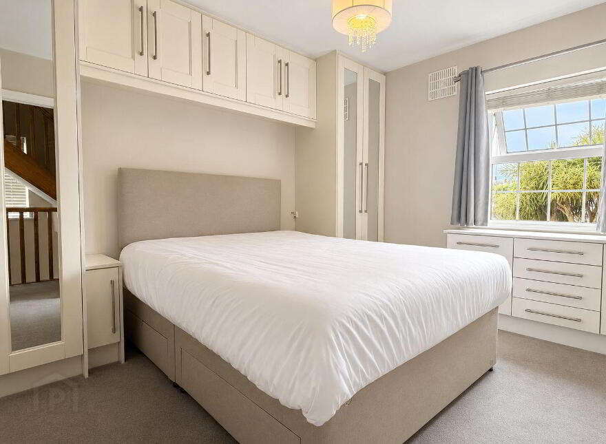 18 Crosstrees, Howth, Howth, D13KF24