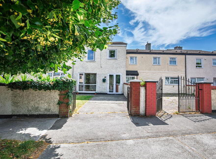 396 Coultry Road, Santry Avenue, Dublin 9, D09P0K1