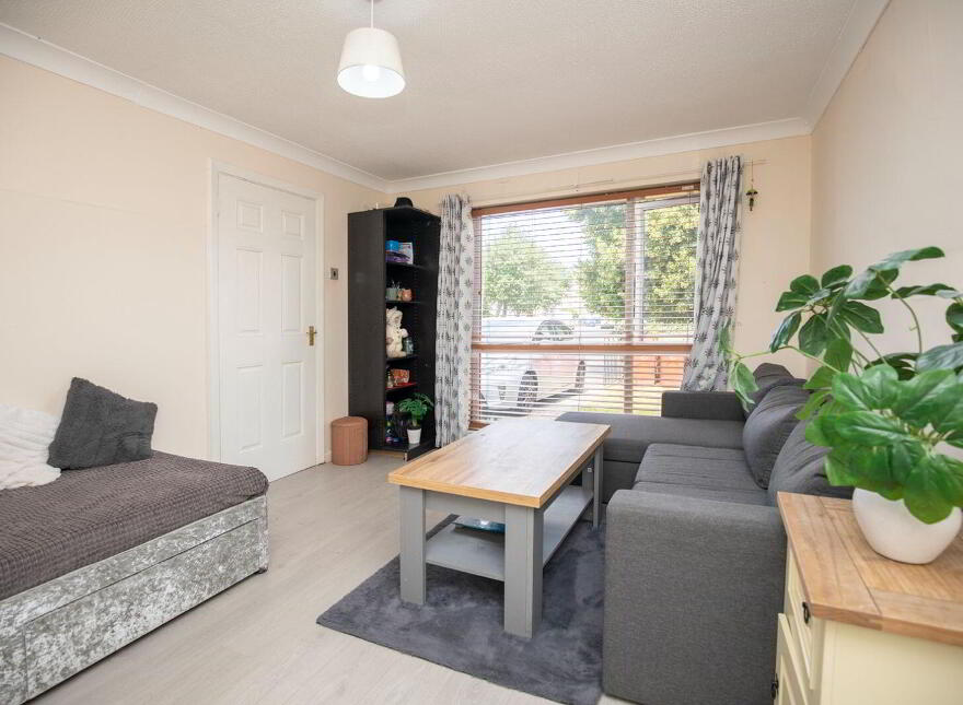 396 Coultry Road, Santry Avenue, Dublin 9, D09P0K1