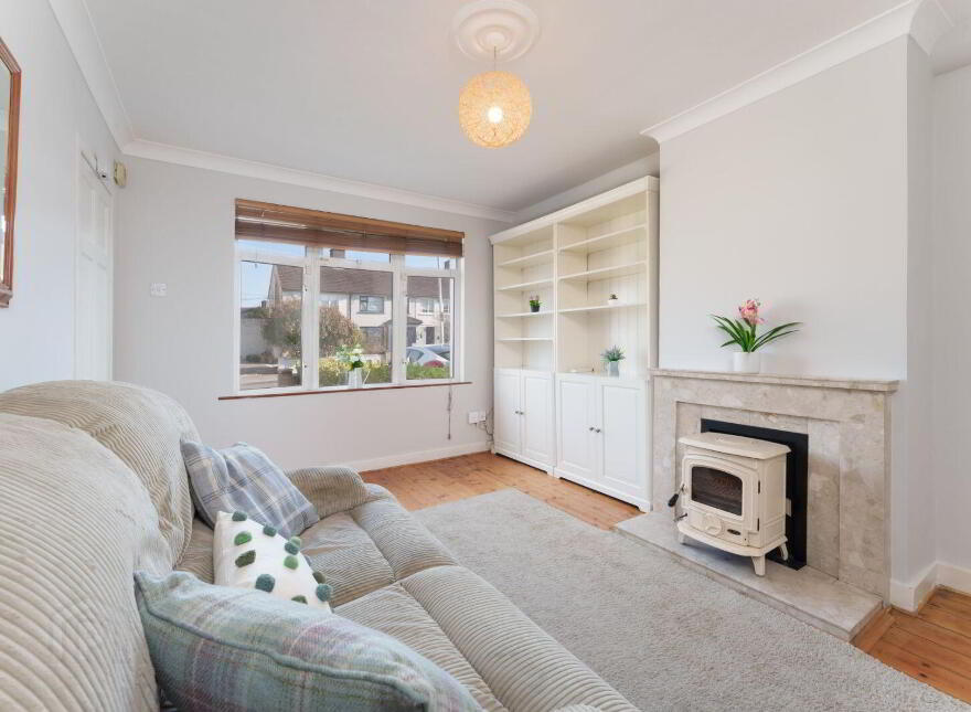 98 Loreto Avenue, Rathfarnham, Dublin 14, D14K8N9