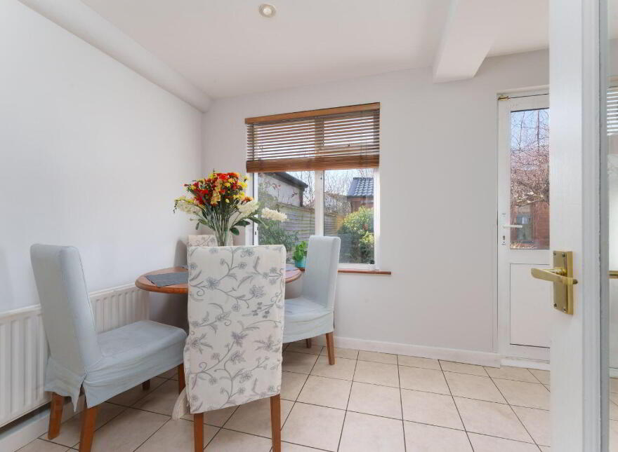 98 Loreto Avenue, Rathfarnham, Dublin 14, D14K8N9