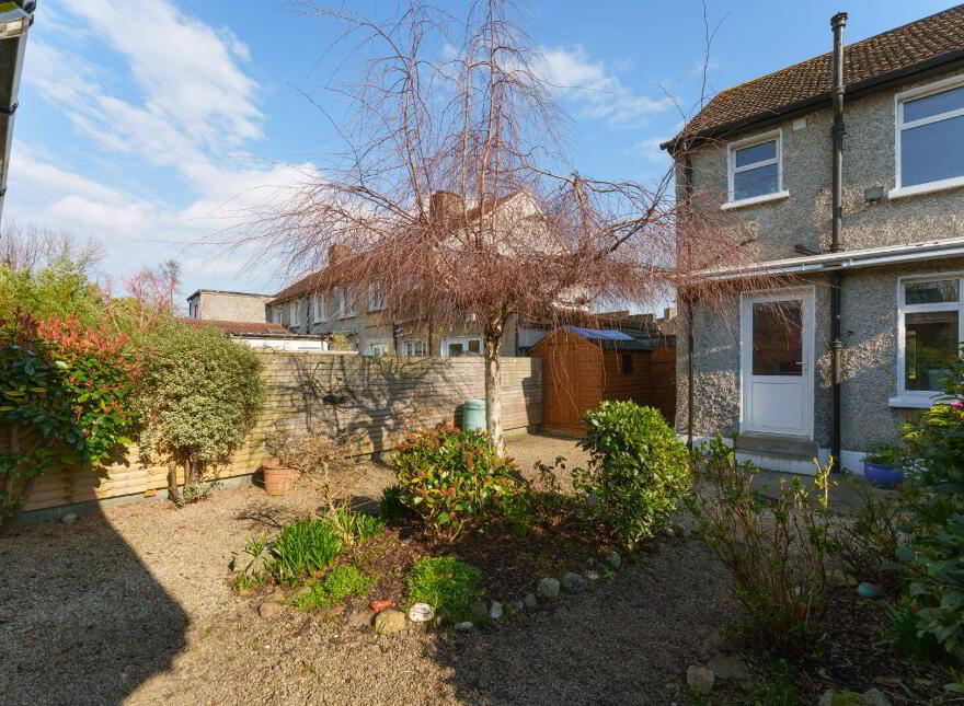 98 Loreto Avenue, Rathfarnham, Dublin 14, D14K8N9