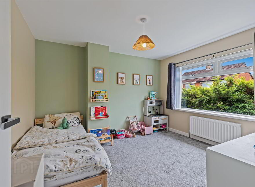 60 Ballyregan Road, Dundonald, Belfast, BT16 1HZ