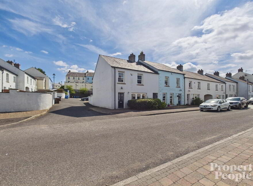 31 Mill Road, Saintfield, Ballynahinch, BT24 7FF