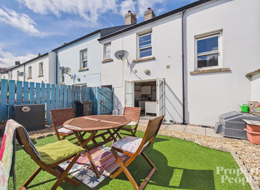 31 Mill Road, Saintfield, Ballynahinch, BT24 7FF