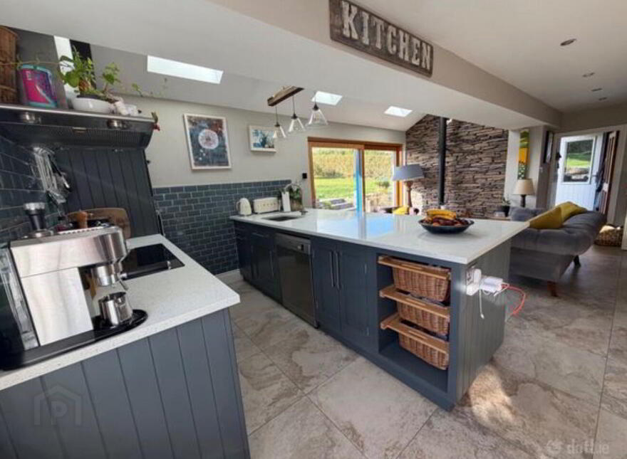 Caherboshina, Ventry, V92P9K8