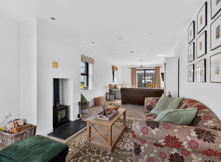 39 Village Brow, Crawfordsburn, Bangor, BT19 1FT