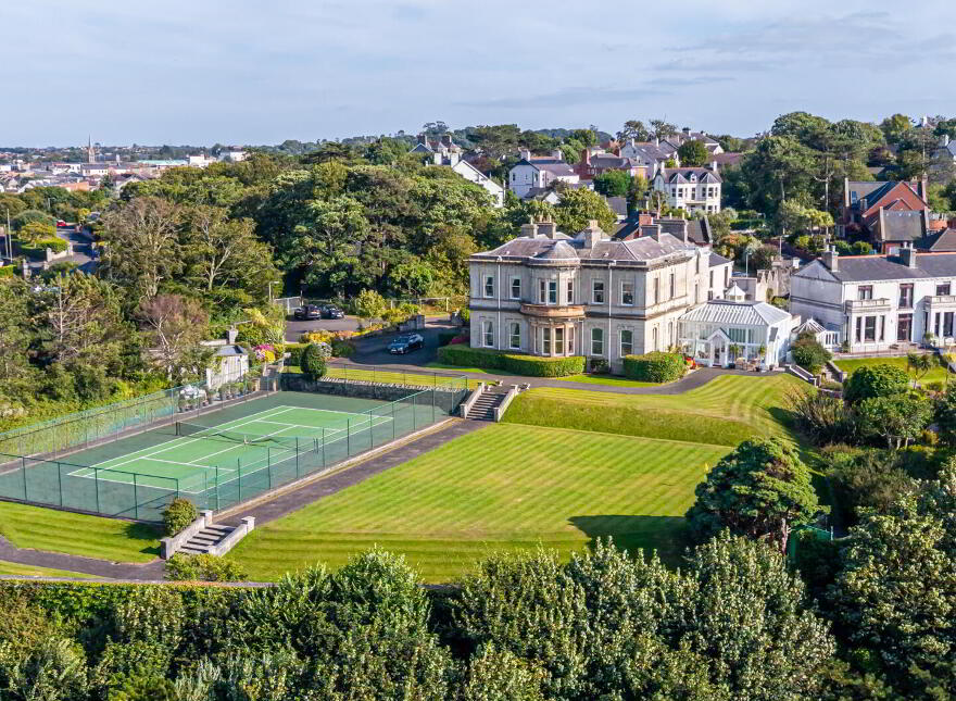 6 Seacourt, Maxwell Drive, Bangor, BT20 3LE