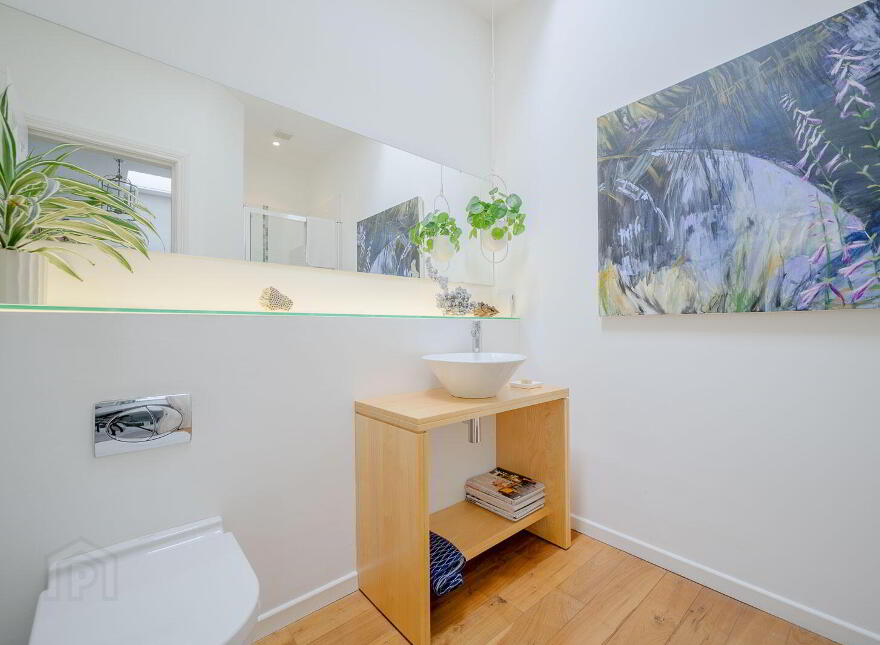 6 Seacourt, Maxwell Drive, Bangor, BT20 3LE