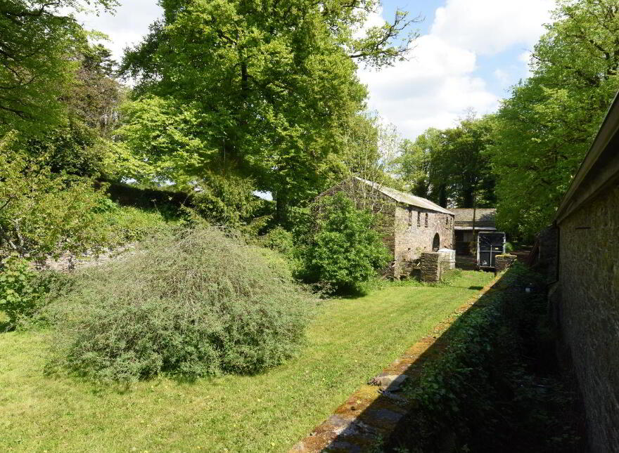 Flowerhill, Ballyduff, P51AH6Y