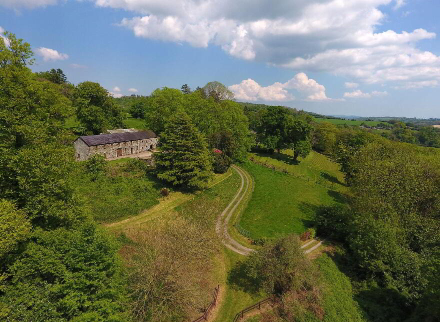 Flowerhill, Ballyduff, P51AH6Y