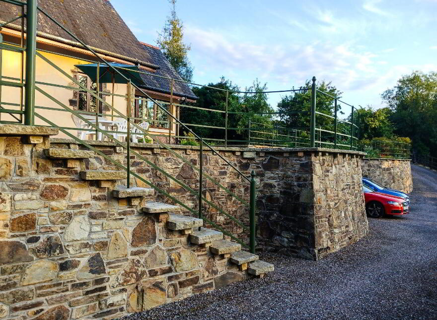 Woodbrook Lodge, Kilmurry, Kilworth, P61Y971