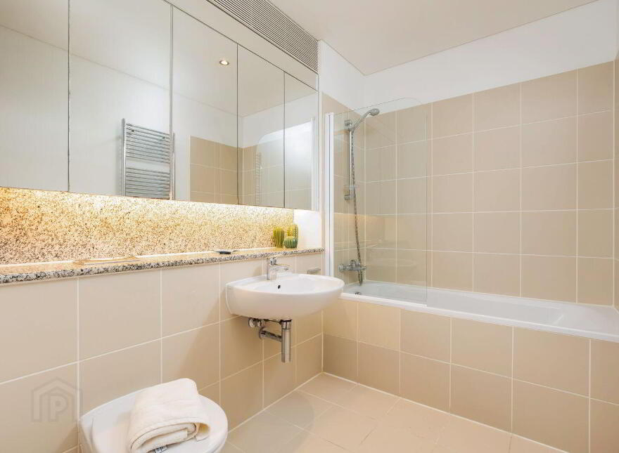 Apartment 44 Hill Of Down House, Ifsc, Ifsc, D01DP30