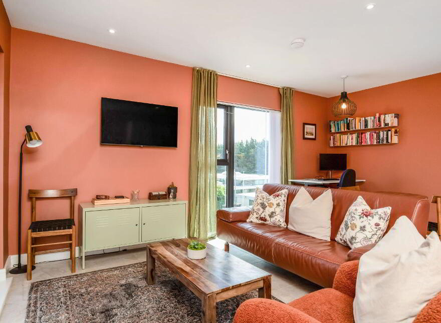 Apartment 13 Beranger House Roebuck Road, Dublin 14, D14V3F8