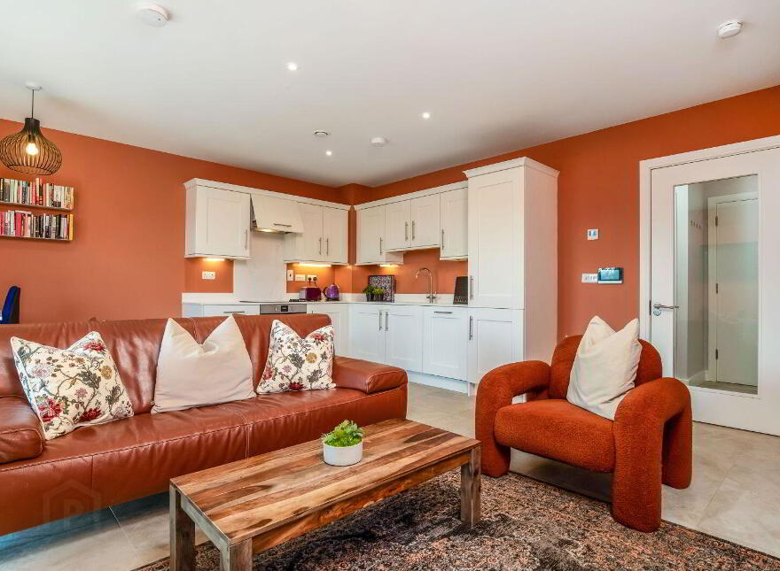 Apartment 13 Beranger House Roebuck Road, Dublin 14, D14V3F8