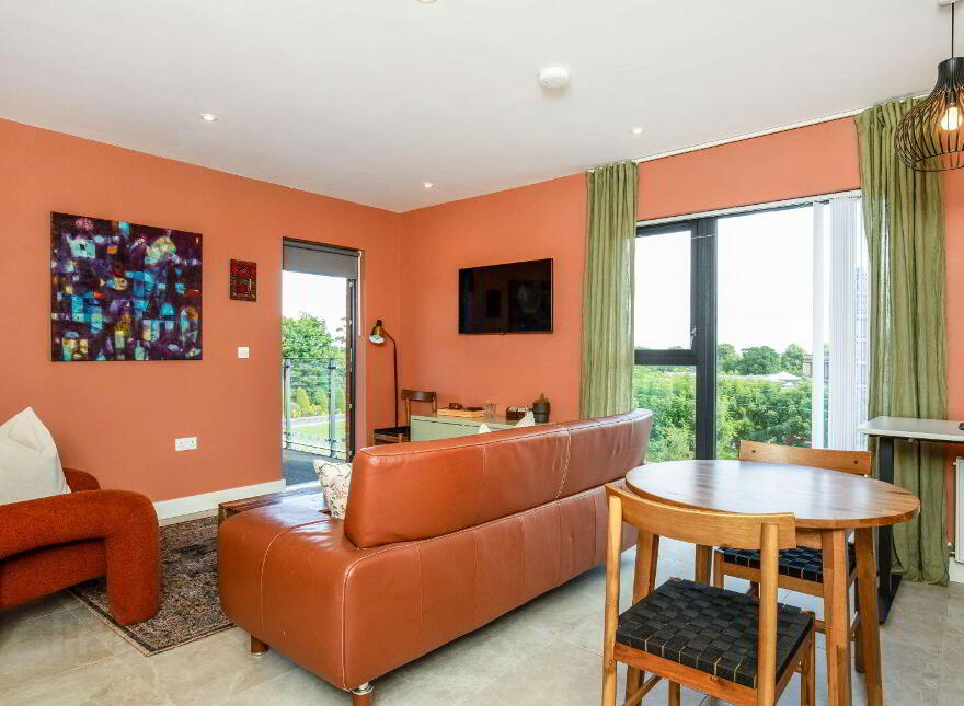 Apartment 13 Beranger House Roebuck Road, Dublin 14, D14V3F8