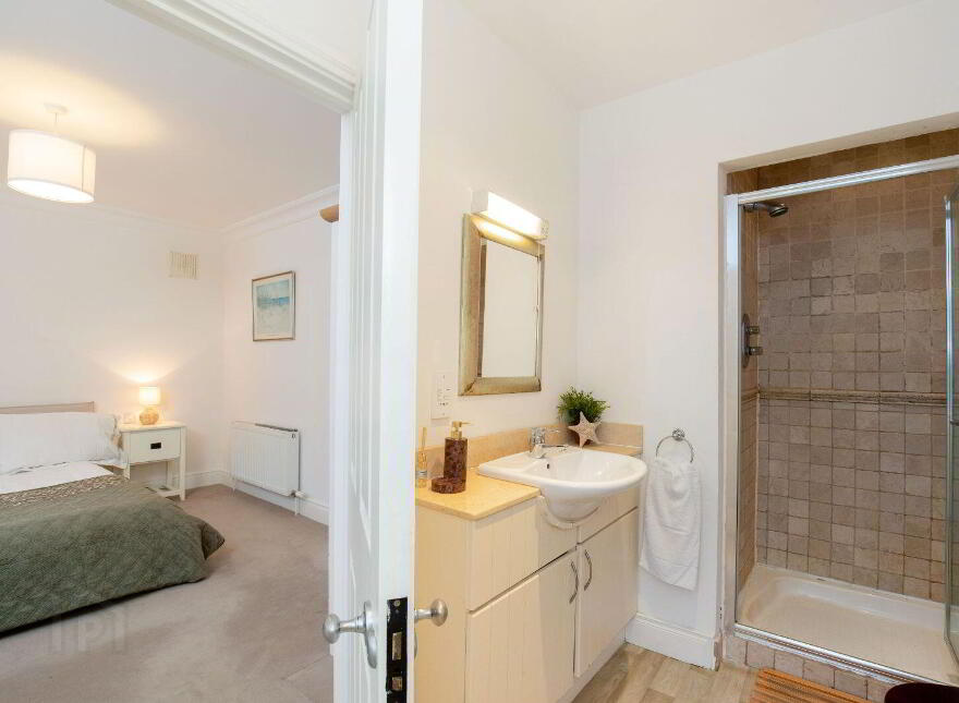 34 Raglan Lane, Ballsbridge, D04T1F2