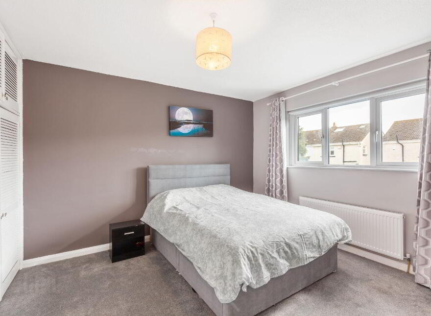 27 Pineview Grove, Aylesbury, D24V8NR
