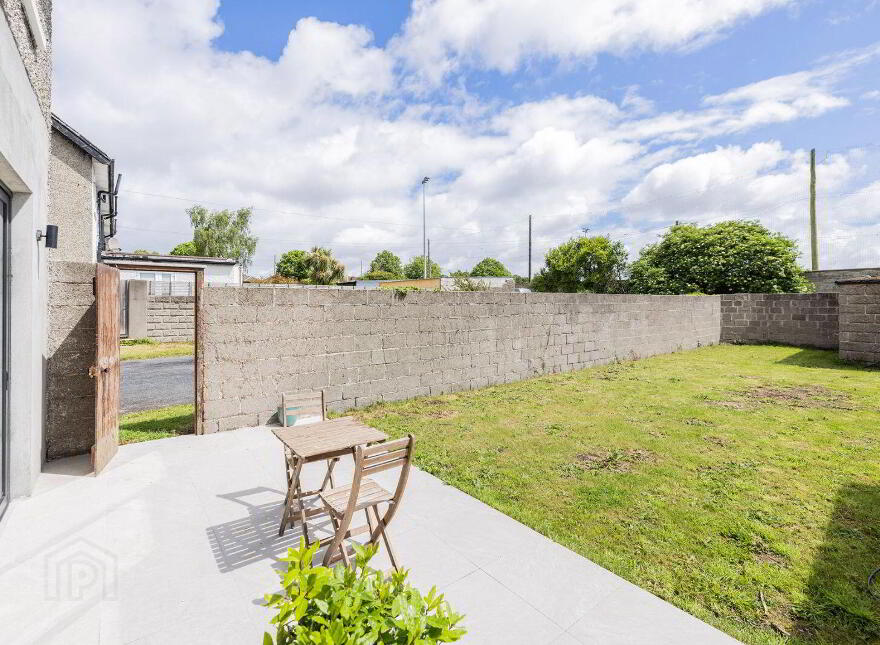 12 Cremore Drive, Glasnevin, D11P2N4