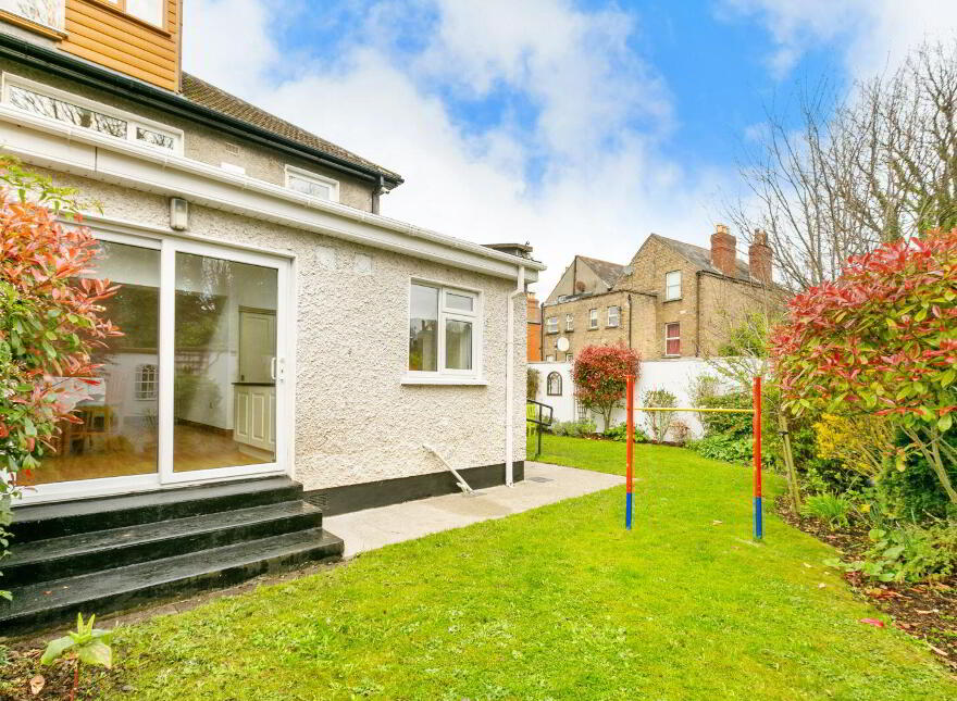 3 Bed And Attic), 1 Norwood Park, Ranelagh, Ranelagh, D06P5W4