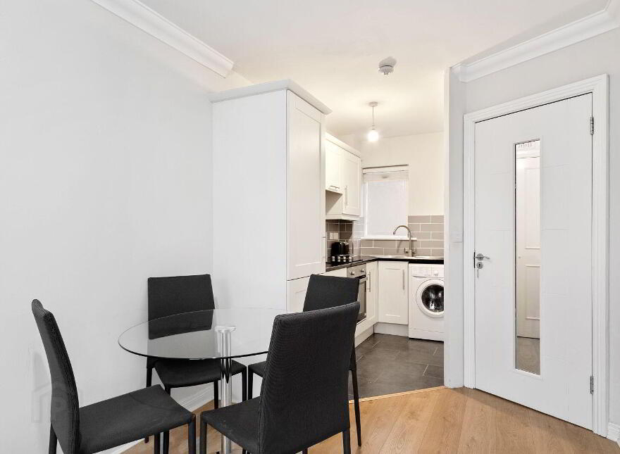 Apartment 70 Finnegan House Viking Harbour Apartme, Dublin 8, D08A218