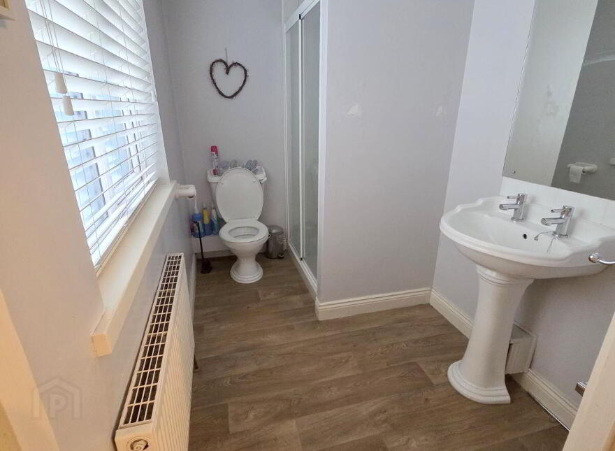 Ballycarron, Grange North, Golden, Cashel, E25HY91