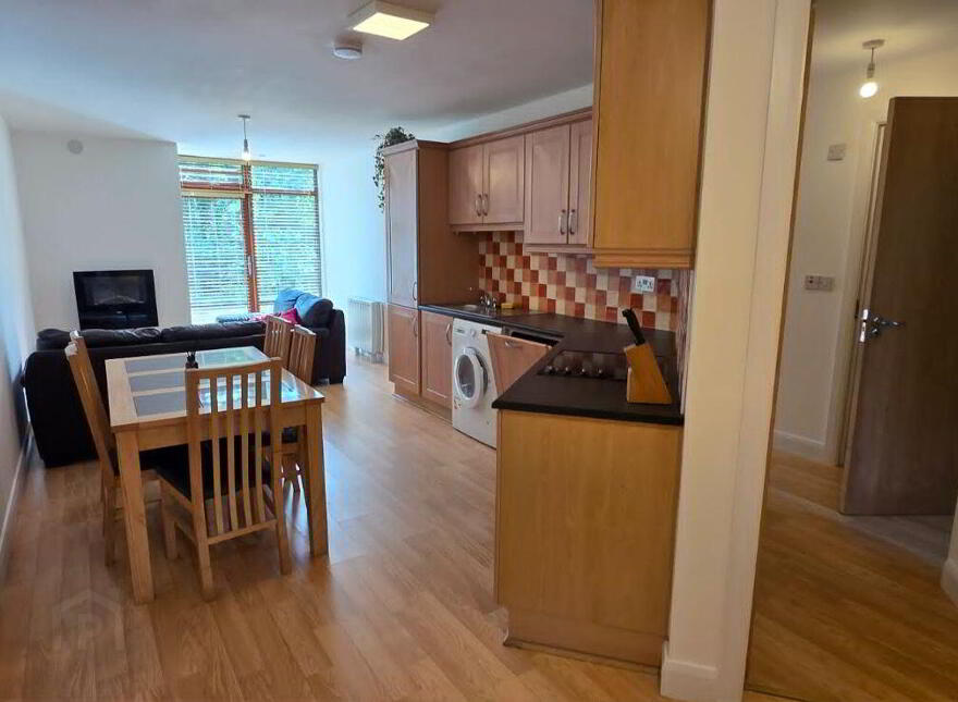 35 Ashwood Glade, Westport, F28V2P7