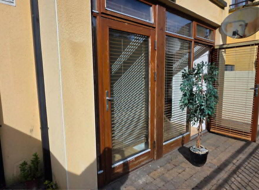 35 Ashwood Glade, Westport, F28V2P7