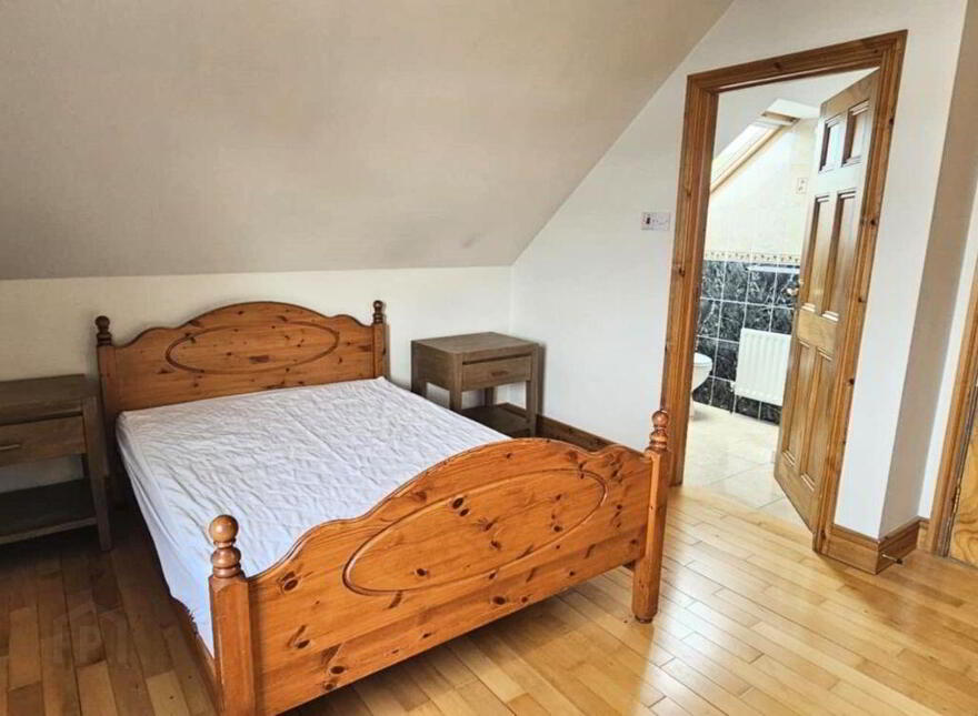 Rosmoney, Westport, Carraholly, F28P984