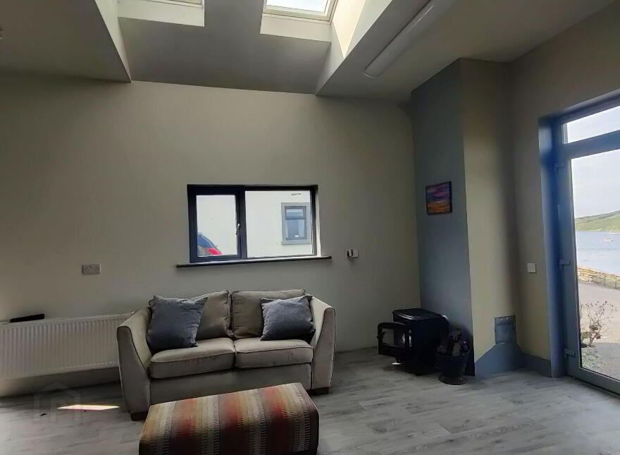 Rosmoney, Westport, Carraholly, F28P984