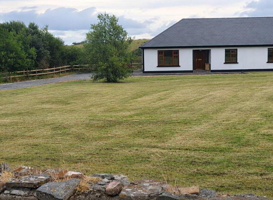 Drumbrastle East, Newport, Newport, F28RW90