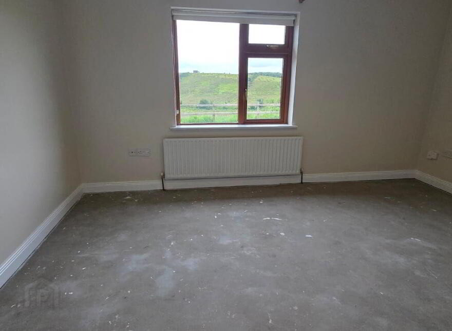 Drumbrastle East, Newport, Newport, F28RW90