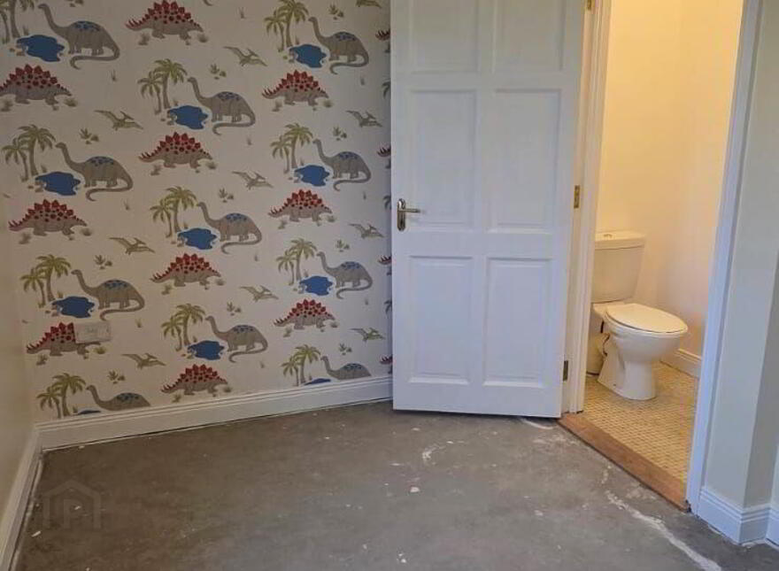 Drumbrastle East, Newport, Newport, F28RW90