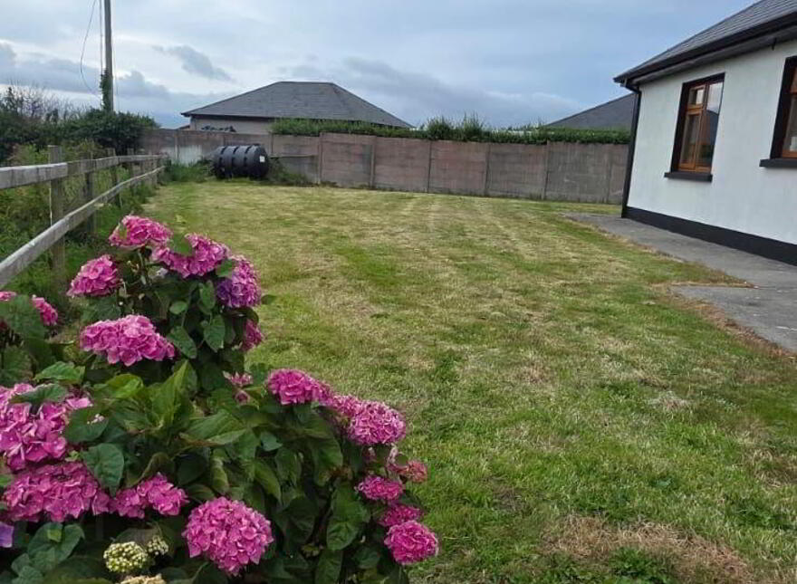Drumbrastle East, Newport, Newport, F28RW90
