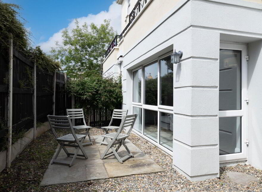 46 Westfield, Sion Hill, Blackrock, Blackrock, A94P306