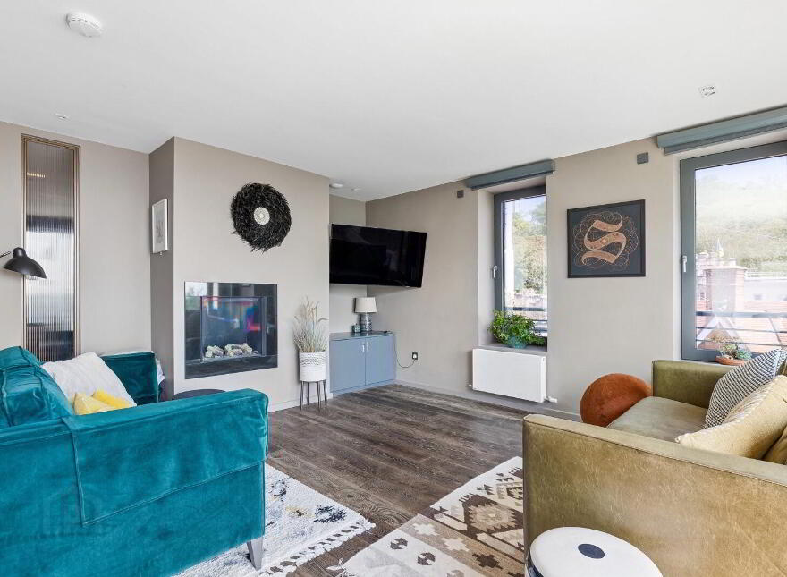 Apt 2, Killiney Hill Plaza, Killiney Hill Road, Killiney, A96V380
