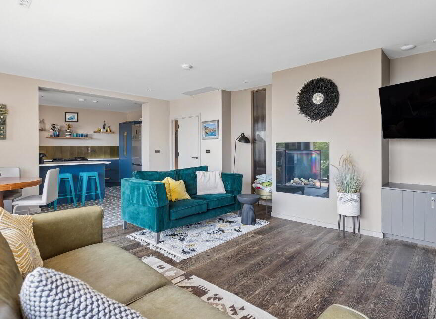 Apt 2, Killiney Hill Plaza, Killiney Hill Road, Killiney, A96V380