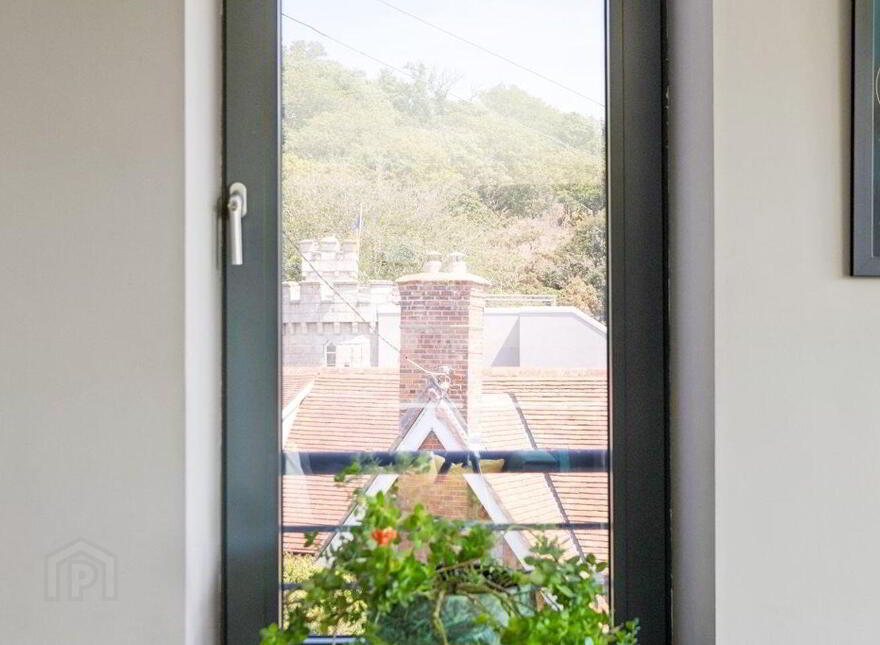Apt 2, Killiney Hill Plaza, Killiney Hill Road, Killiney, A96V380