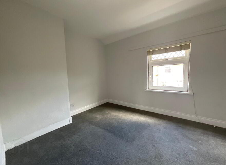 15 Glenbank Parade, Belfast, BT14 8AT