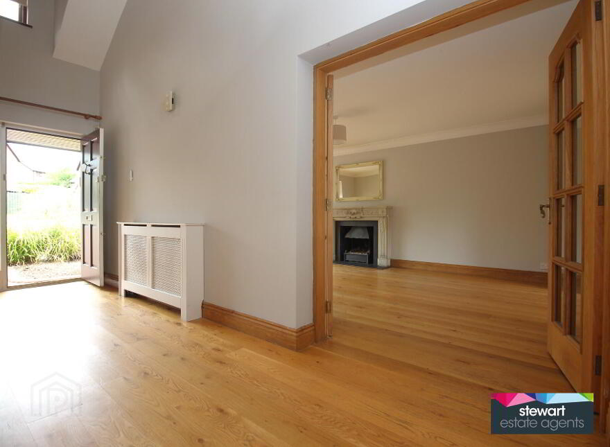 77 Waringfield Avenue, Moira, BT67 0FA