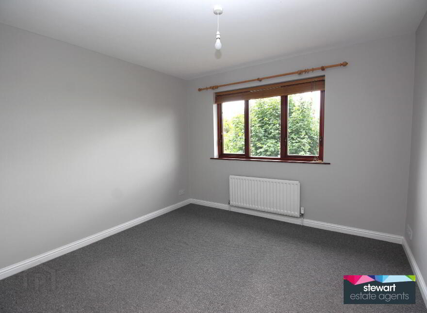 77 Waringfield Avenue, Moira, BT67 0FA