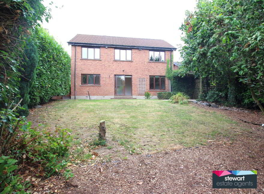 77 Waringfield Avenue, Moira, BT67 0FA