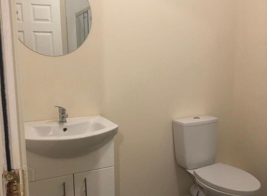 Apartment 1 18 Michael Street, Waterford City Centre, Waterford City Centre, X91V381