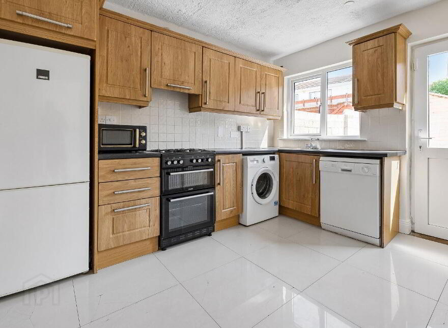 61 Broadford Drive, Ballinteer, D16YC90