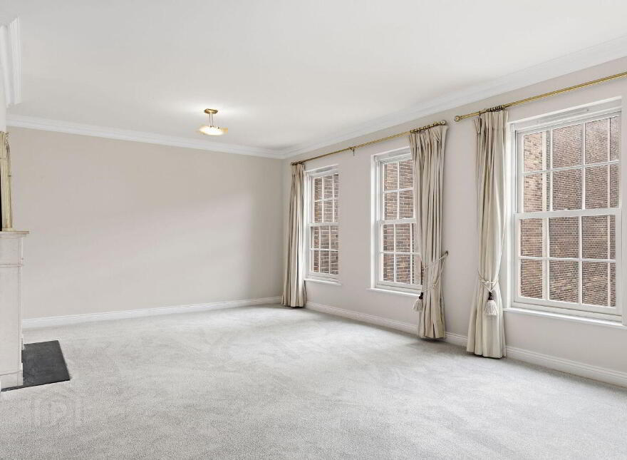Apartment 19 Ely Mews, Roger's Lane, Dublin 2, D02K292