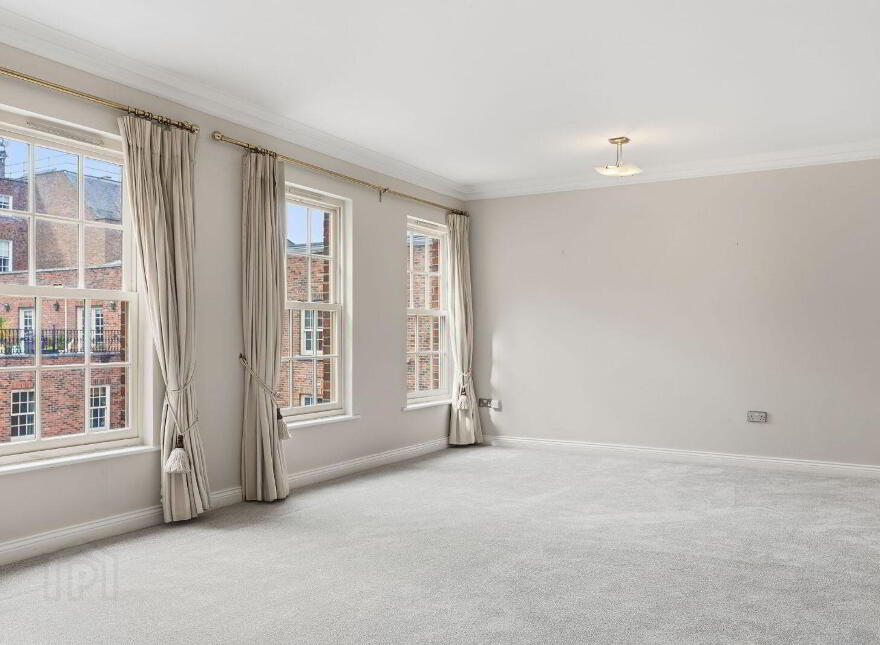 Apartment 19 Ely Mews, Roger's Lane, Dublin 2, D02K292